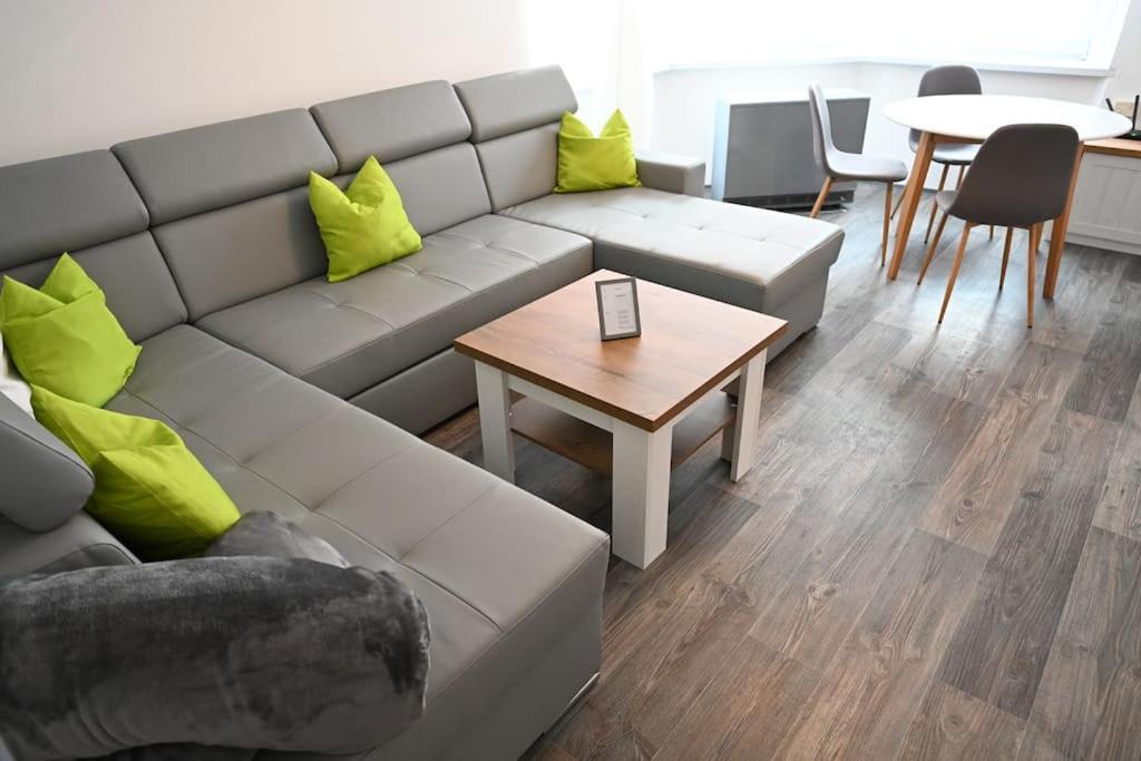 Rodinny Apartman U Broumovskeho Namesti Exterior foto
